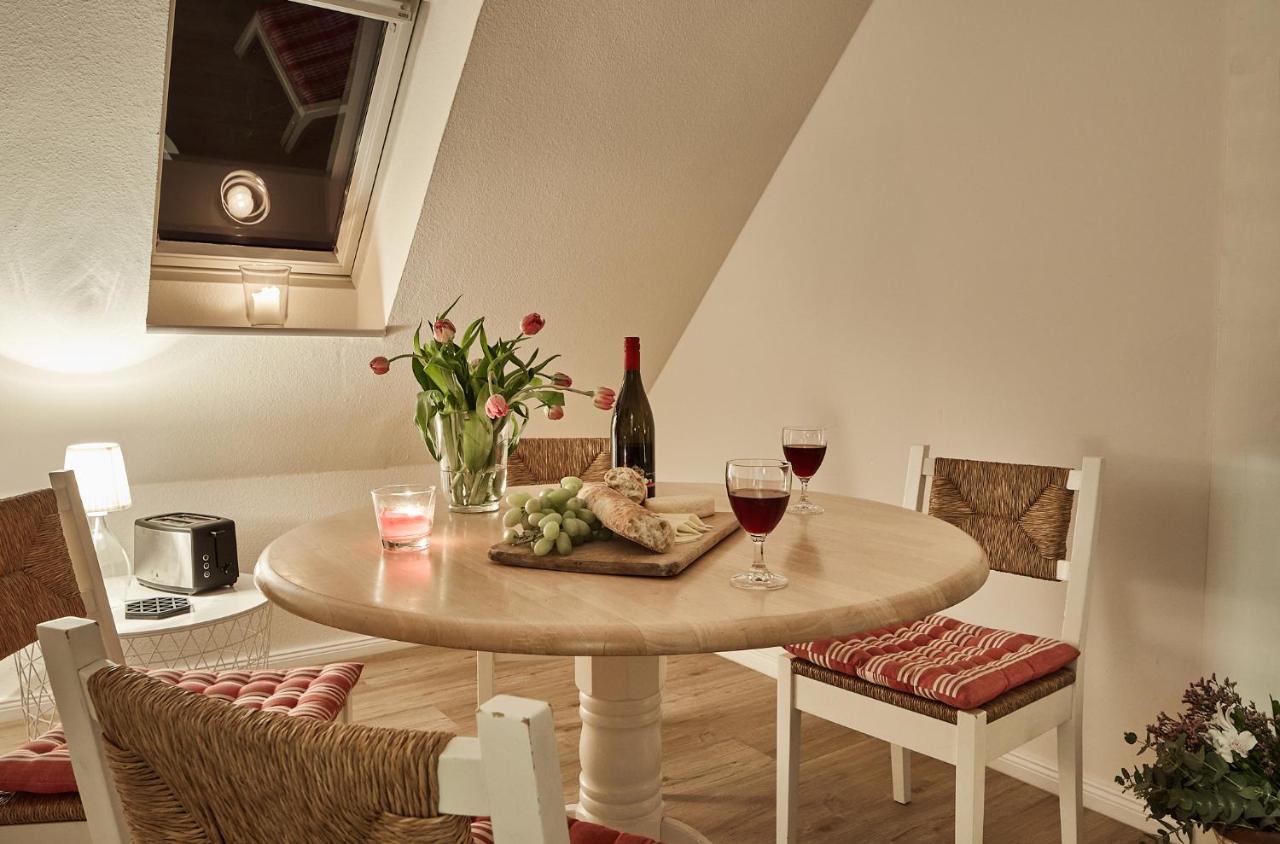 Gut Hohenstein - Platanenappartment Apartment Barkelsby